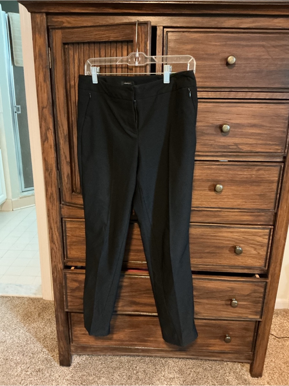 Women’s slim dress pants